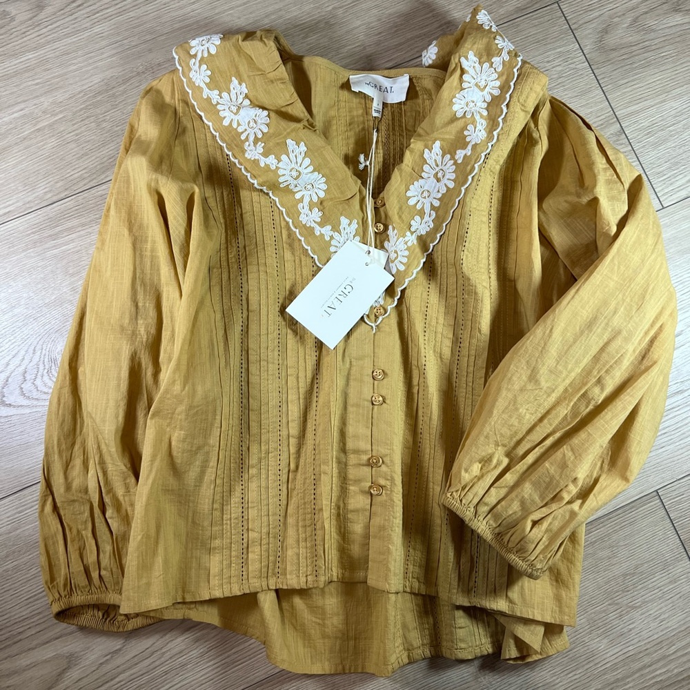 The Great, The Hankie Top Women’s Mustard colored blouse. NWT